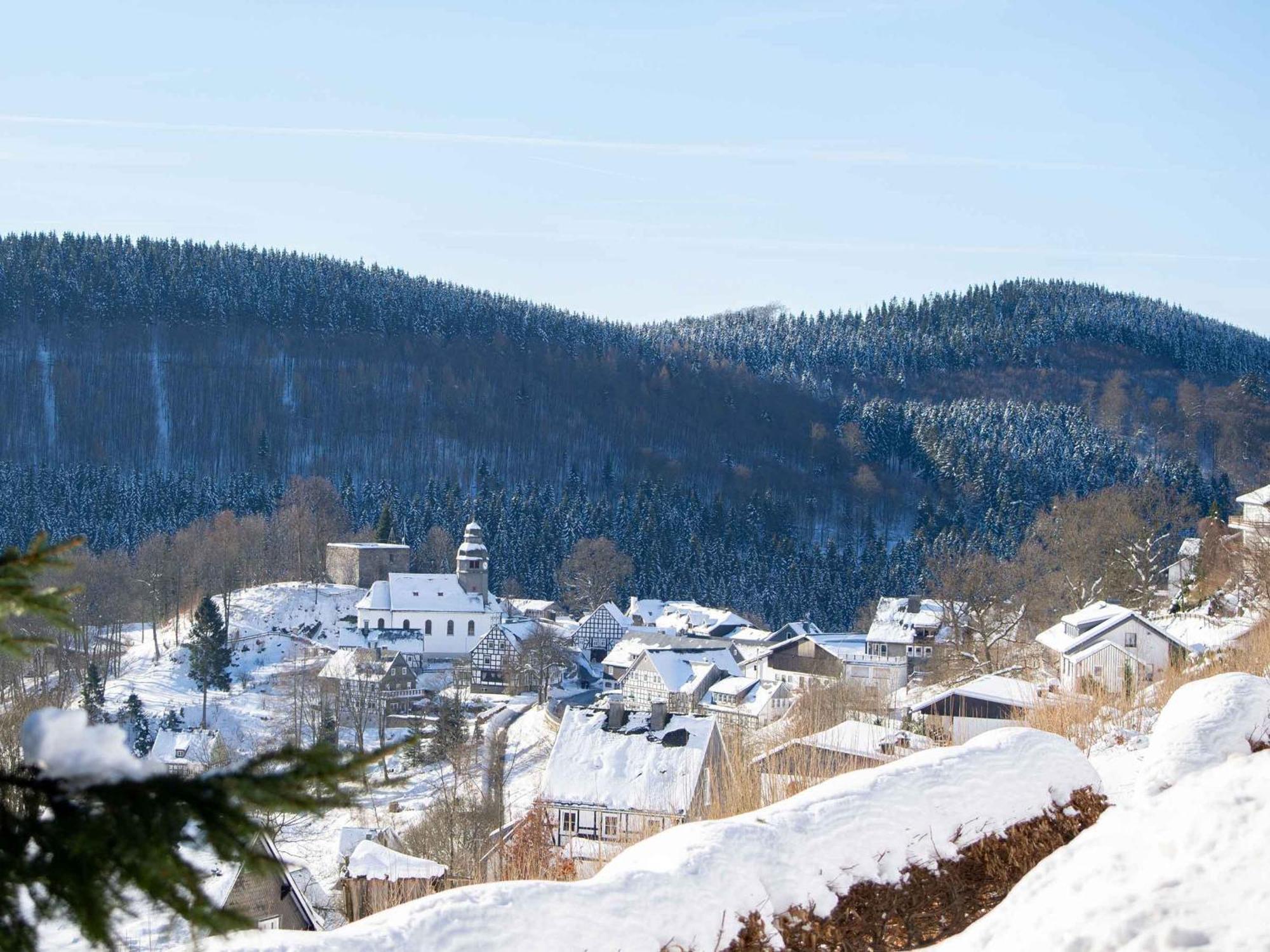 Ferienwohnung Zur Basemicke Schmallenberg Esterno foto